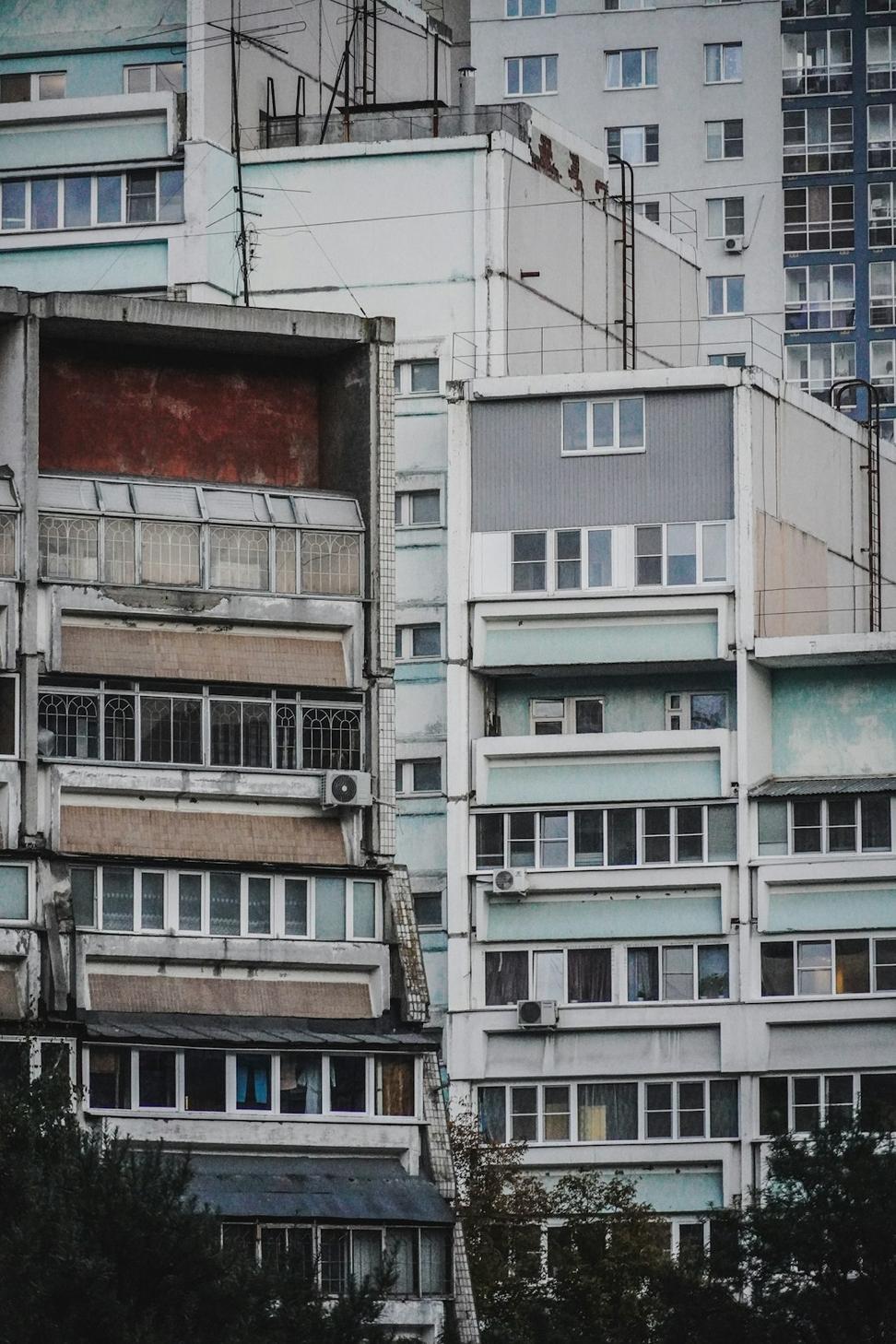 Riverside Residence